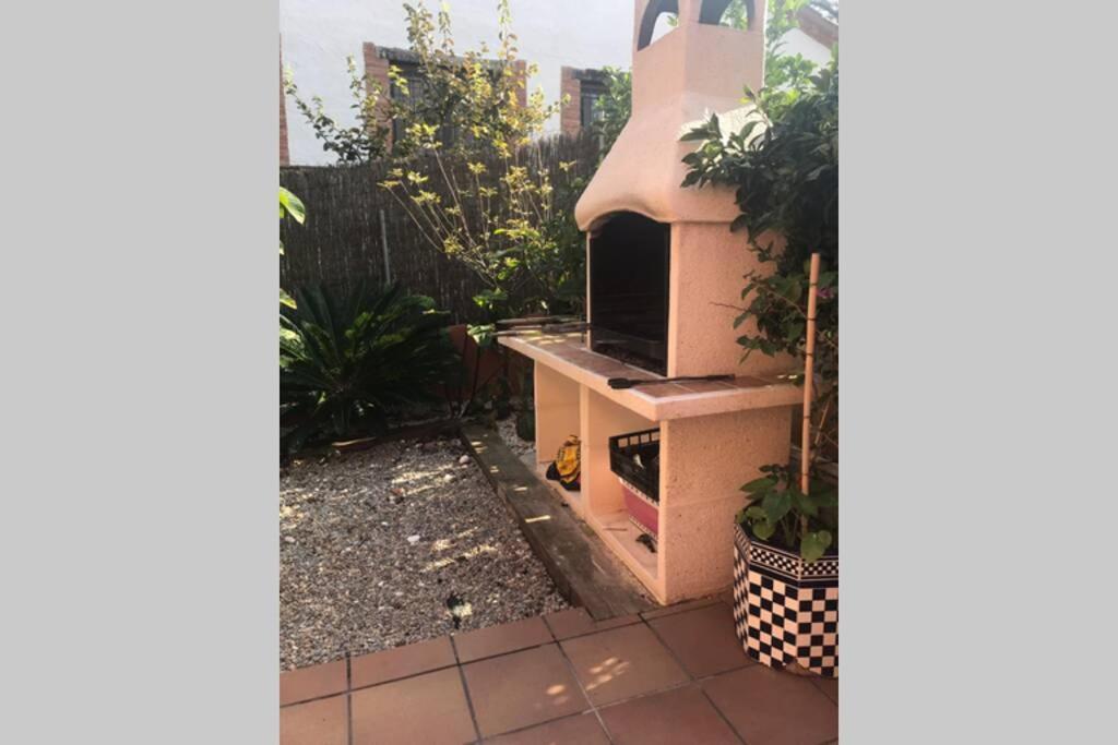 Apartamento En La Playa De Calafell. Barcelona Kültér fotó